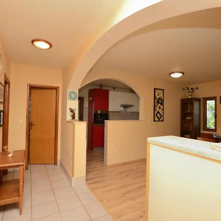 Apartment Haldej