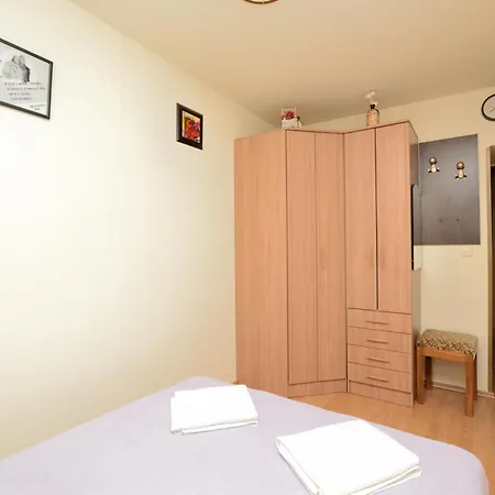 Apartment Haldej *